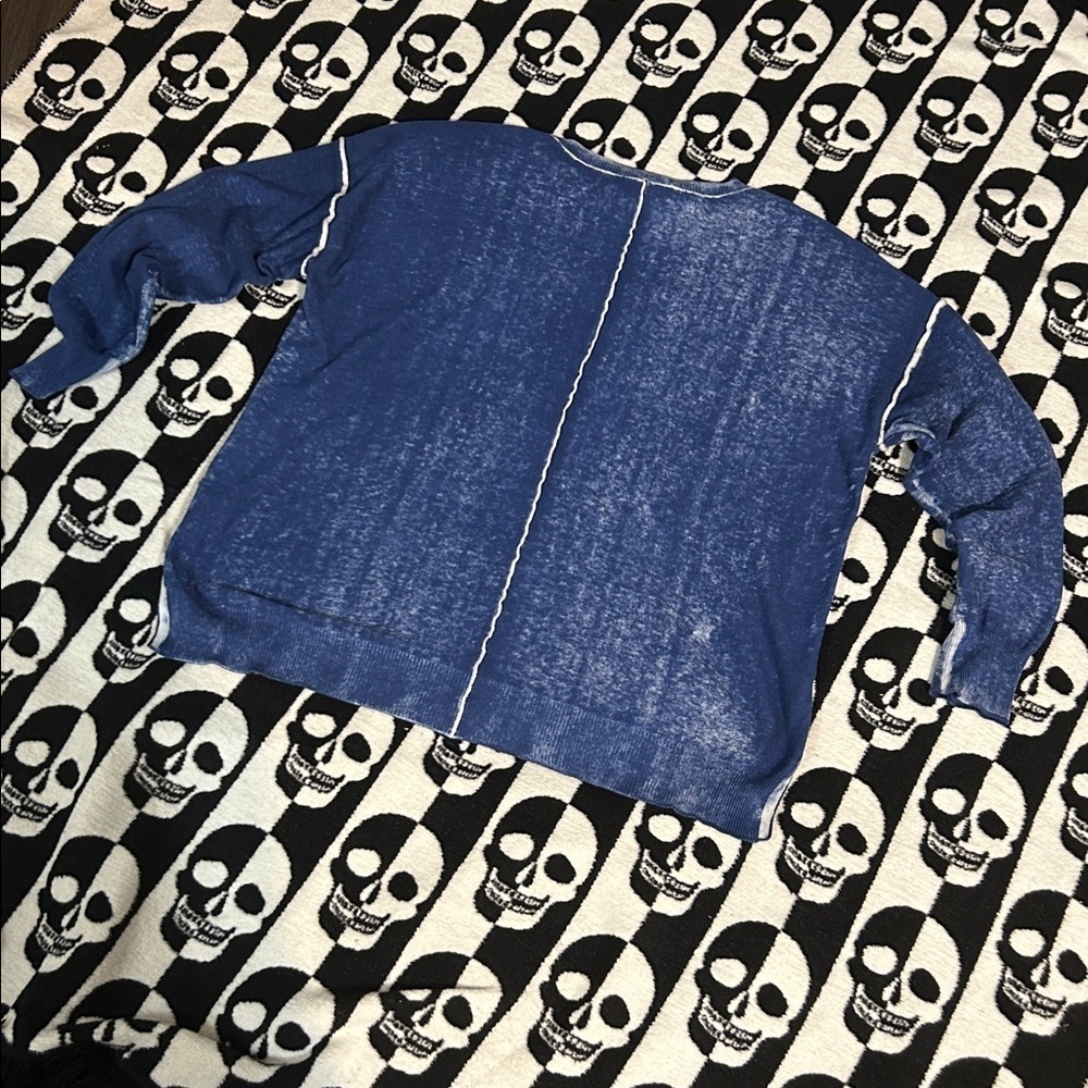 Laurie Felt Blue V-Neck Sweater with white trim accents in size Large - Picture 4 of 5